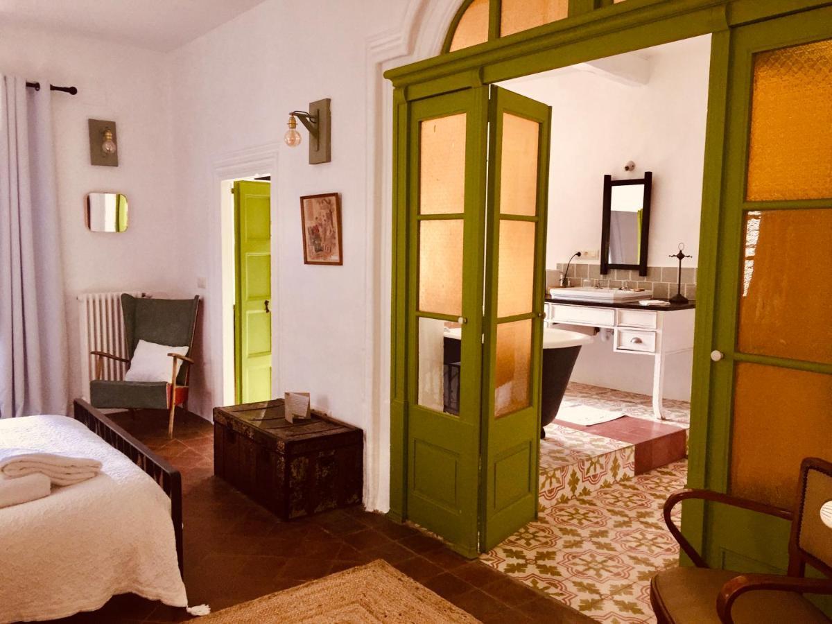 Bed and Breakfast Casa Migdia Sant Jordi Desvalls Exterior foto